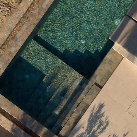 Dyo Beach Suites Rethymno  Exterior photo