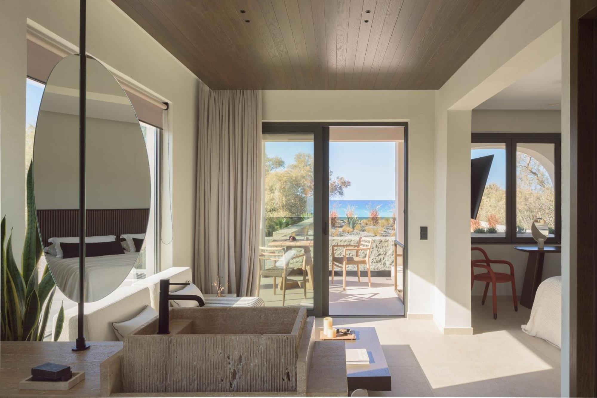 Dyo Beach Suites Rethymno  Exterior photo