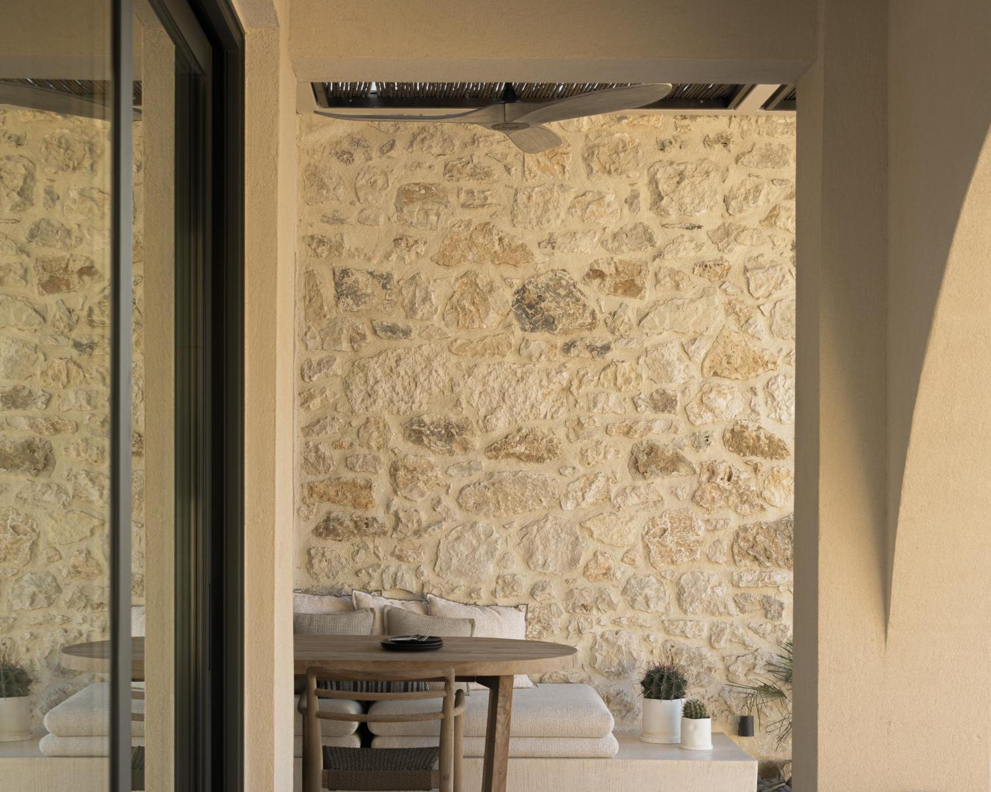 Dyo Beach Suites Rethymno  Exterior photo